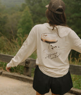 How to Style Women’s Long Sleeve Graphic Tees Year-Round